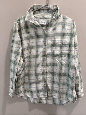 American Eagle Outfitters Light Green and White Plaid Button-Down Shirt